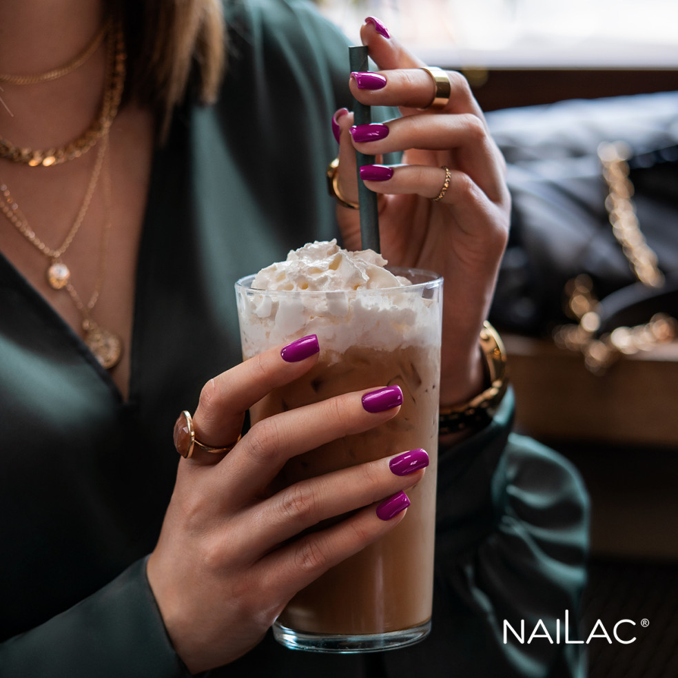 #Queen Hybrid polish NaiLac 7ml #Queen Hybrid polish NaiLac 7ml