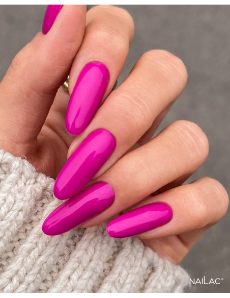 #Queen Hybrid polish NaiLac 7ml