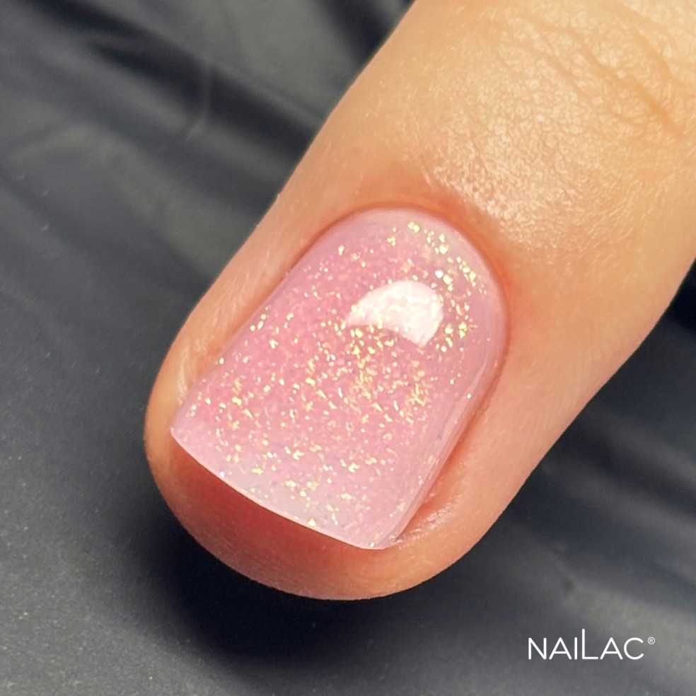 Manicure wykonany za pomocą żelu w butelce Jelly Bottle Bling Sunrise