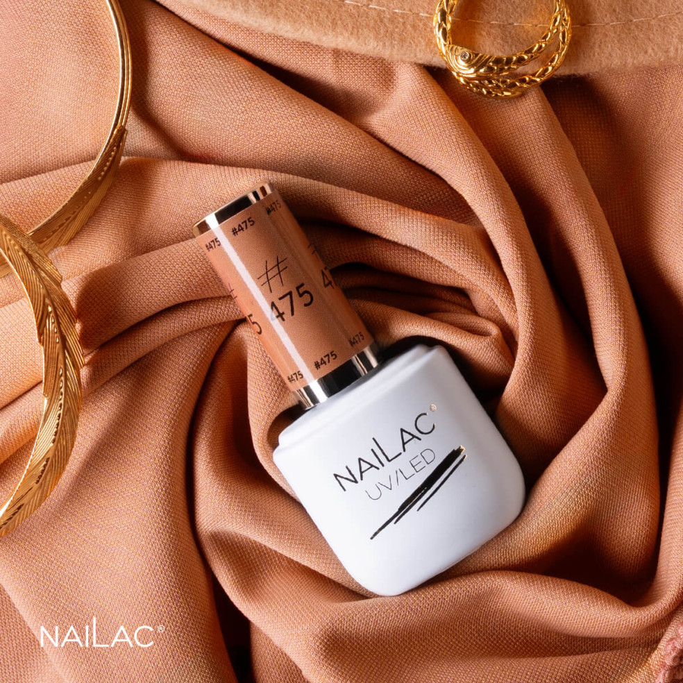 Butelka z lakierem hybrydowym w kolorze ciepłego brązu