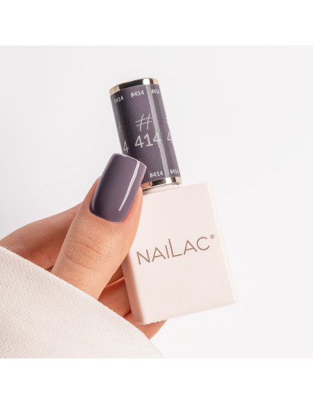 kciuk z buteleczką lakieru #414 NaiLac