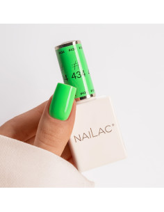 Buteleczka zielonego lakieru #434 NaiLac 2