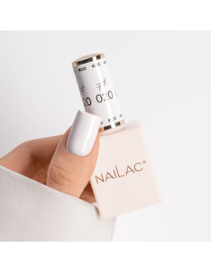 Butelka z lakierem hybrydowym iw kolorze białym #020 NaiLac 2