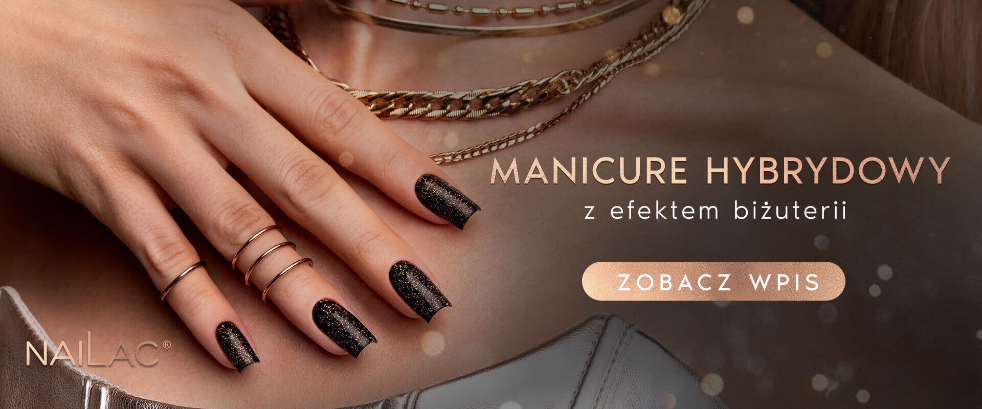 Manicure hybrydowy z efektem biżuterii – jak uzyskać luksusowy look topem z drobinkami?